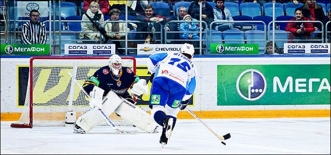 10 января 2011 года. Регулярный чемпионат КХЛ. Мытищи. "Атлант" - "Динамо" Мн - 2:1. 10 января 2011 года. Регулярный чемпионат КХЛ. Мытищи. "Атлант" - "Динамо" Мн - 2:1.