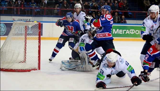 15 января 2011 года. Регулярный чемпионат КХЛ. Новосибирск. 
