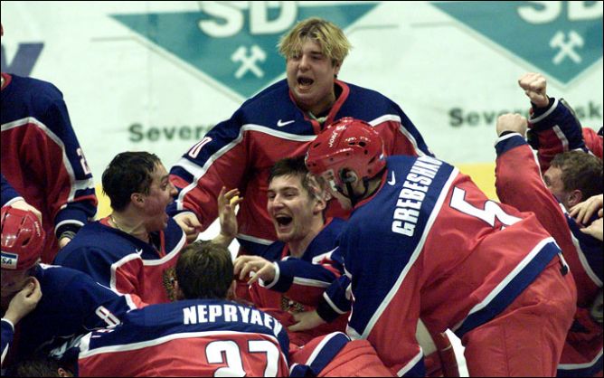 4 января 2002 года. Пардубице, Чехия. Только что молодежная сборная России стала чемпионом мира.