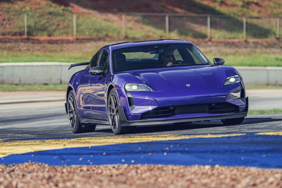 Патрик Лонг на Porsche Taycan Turbo GT на «Роуд Атланте» Патрик Лонг на Porsche Taycan Turbo GT на «Роуд Атланте»