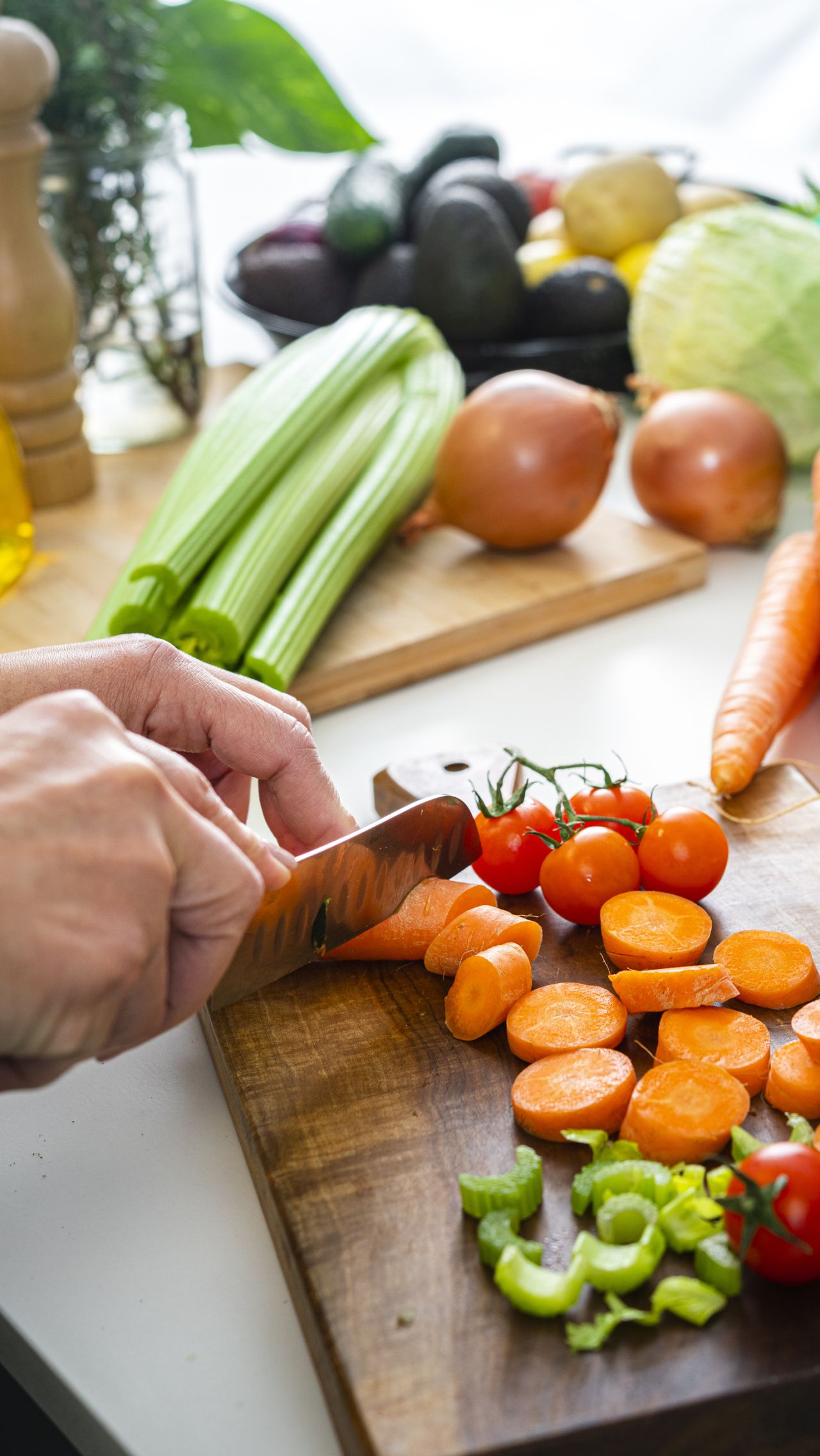 Просто, вкусно, полезно: видеорецепт овощных оладышков с яйцом