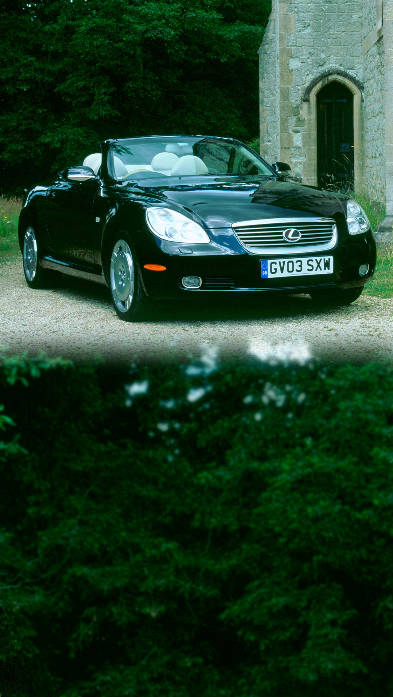 1. Lexus SC430