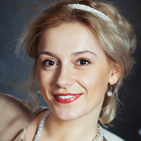 Елена Константинова