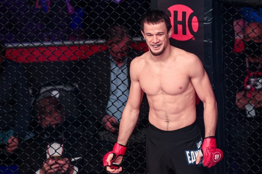 Усман Нурмагомедов уже третий номер рейтинга. Брат Хабиба — проект Bellator?