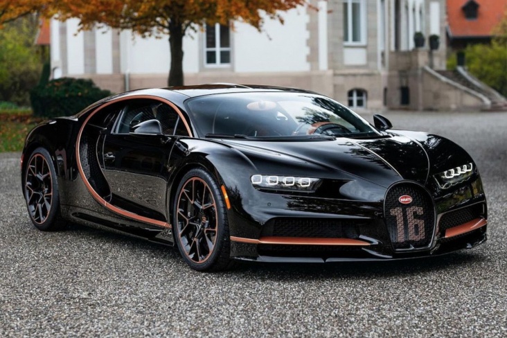 Последний Bugatti Chiron в базовой комплектации