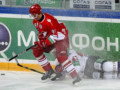 Один Сикора побеждает, другой проигрывает