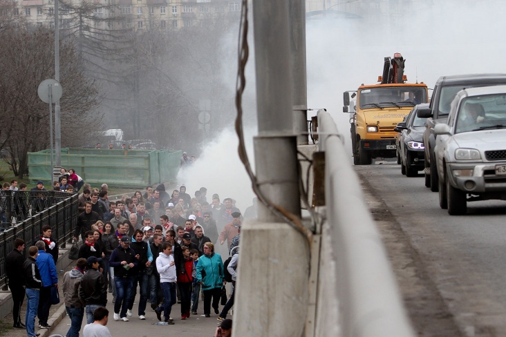 Фанаты «Спартака» и ЦСКА устроили побоище в Москве