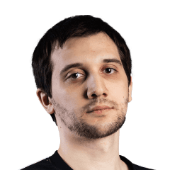 Артур Arteezy Бабаев